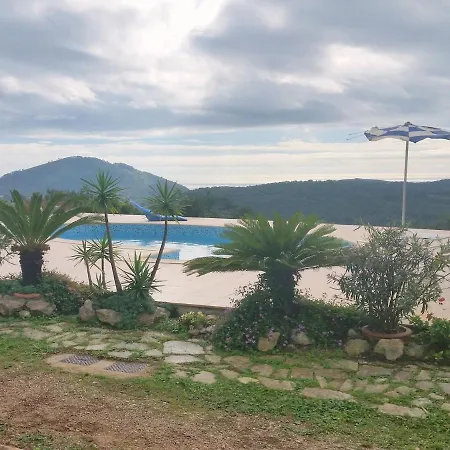 Sleeps 9 Pool Wifi * Sperlonga