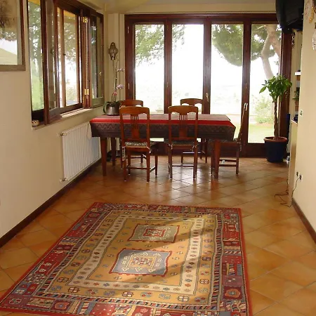 Sleeps 9 Pool Wifi Vila